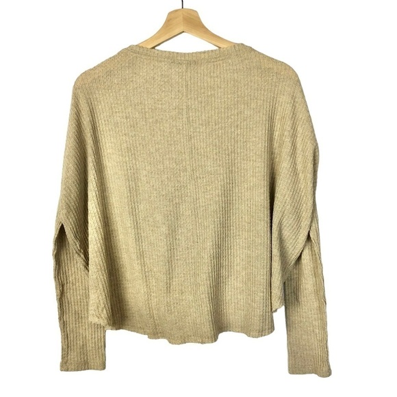 Urban Outfitters UO Out From Under Beige Jojo Button Down Thermal Long Sleeve S - Picture 4 of 5